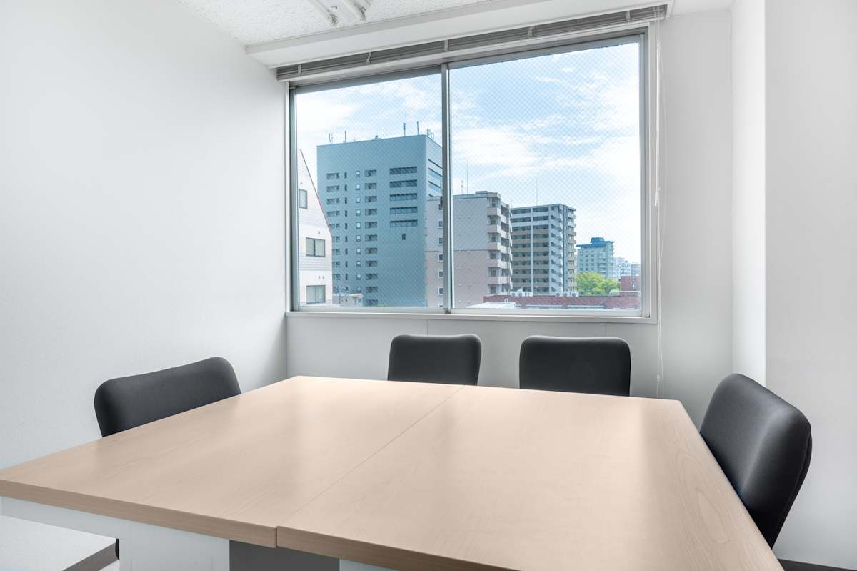 Regus - Alba Ginza Dori photo 7