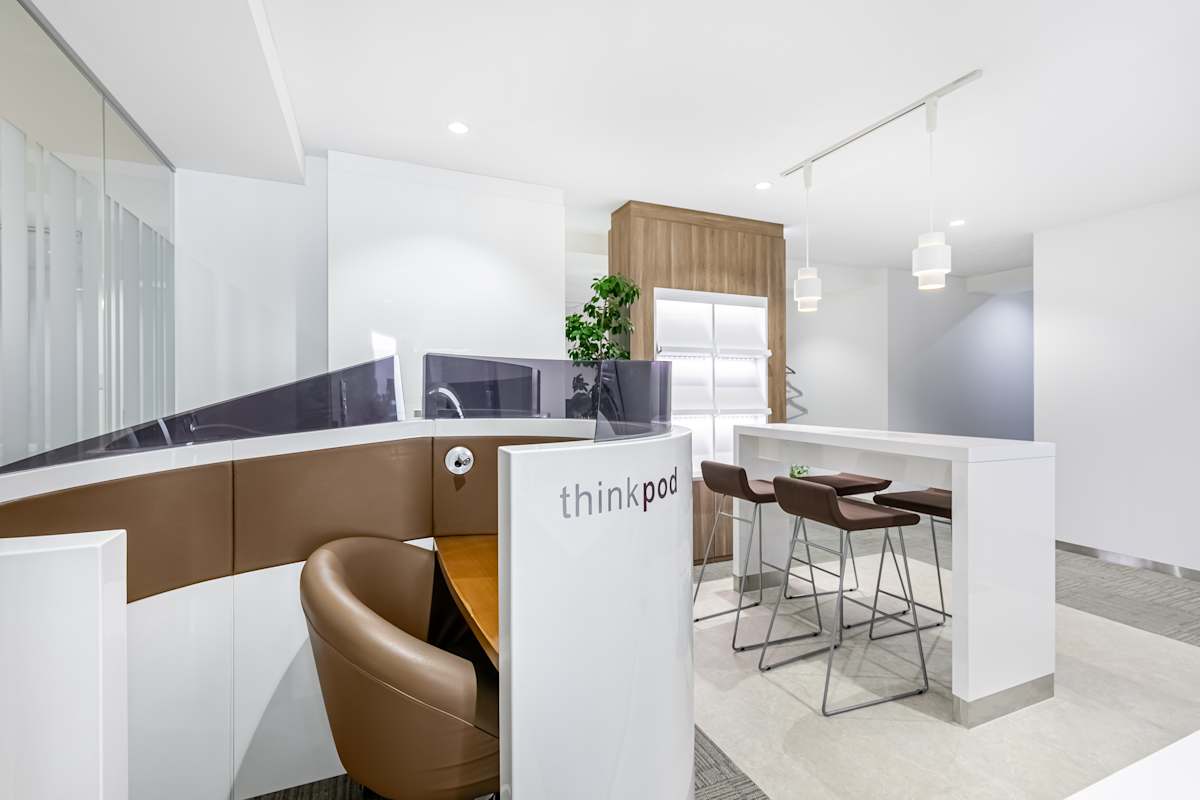 Regus Yokohama Onoe-cho photo 5