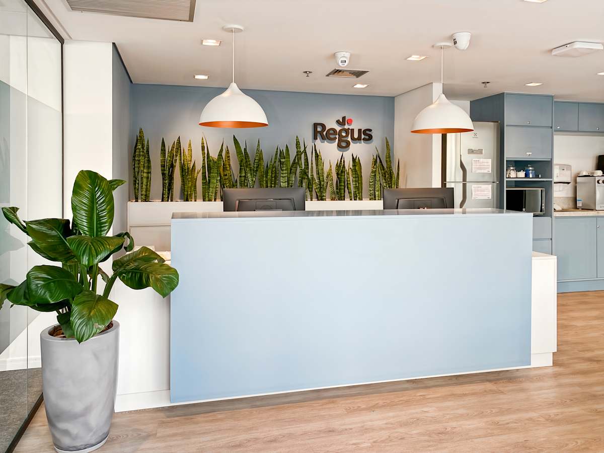 Regus - Barra da Tijuca, Av. Ayrton Senna 2600 photo 2