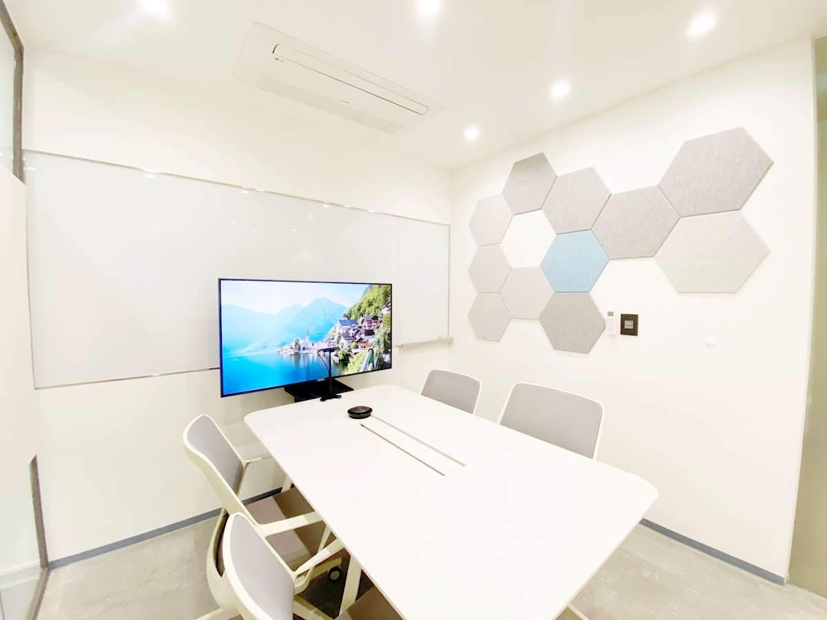 Apgujeong K Building photo 9