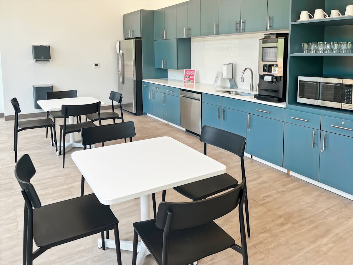 Regus - Charlotte, Independence Blvd photo 6