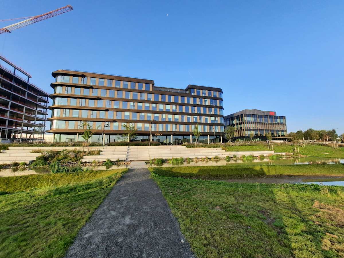 Onyx Building photo 1