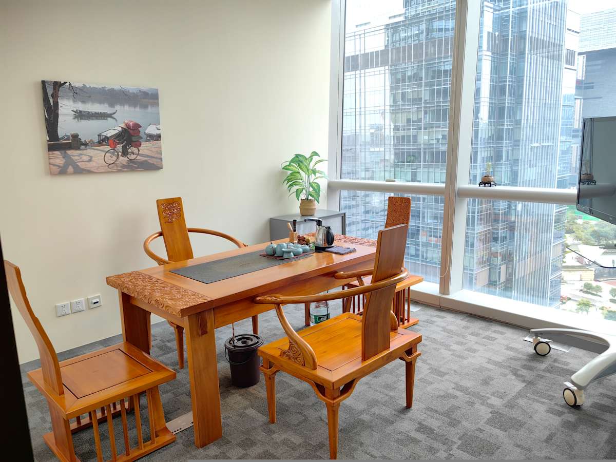 Regus - Glory IFC photo 6