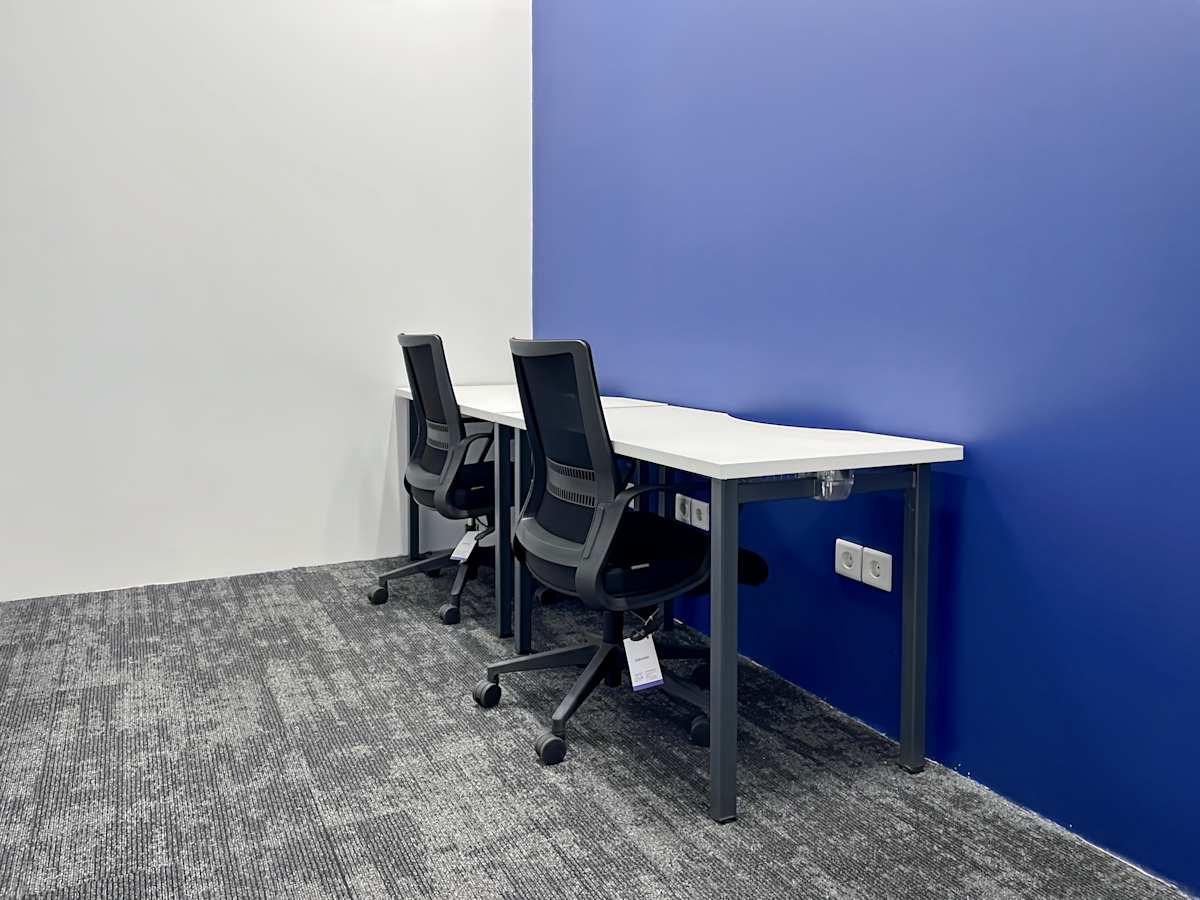 Regus - CitraLand City photo 6