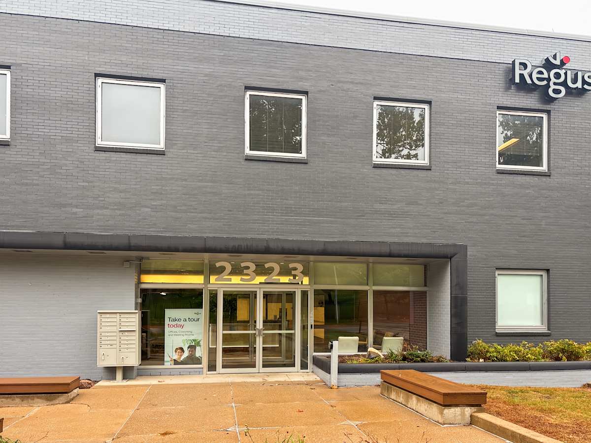 2323 Grand Ave photo 1