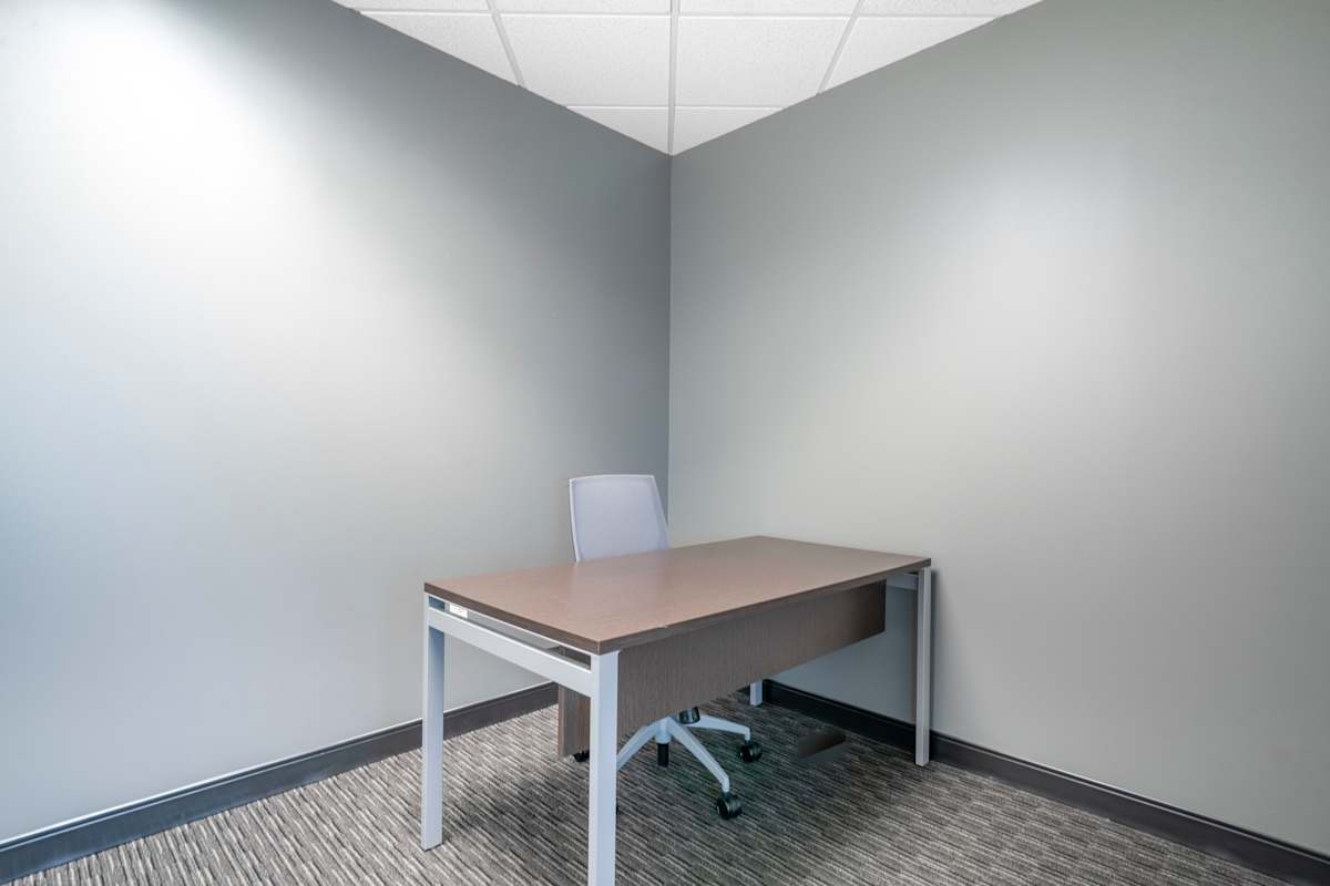500 Marquette Avenue photo 8