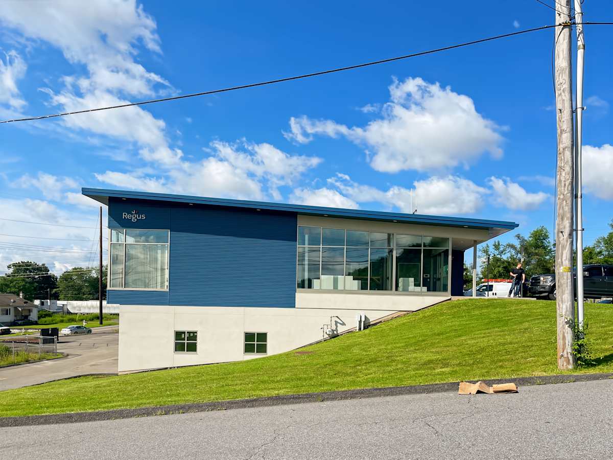 1 Oakwood Drive photo 1