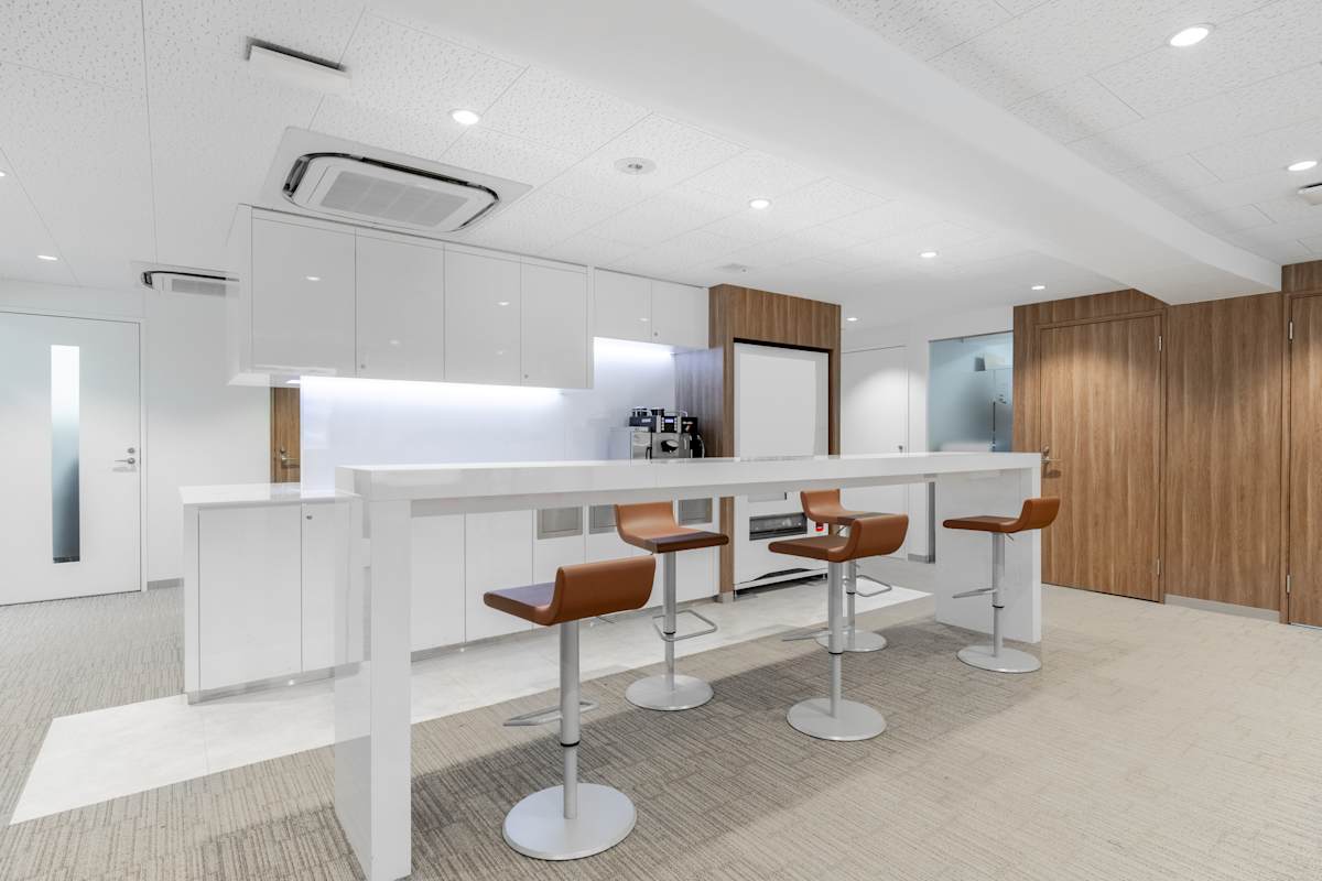 Regus - Hiroo photo 6