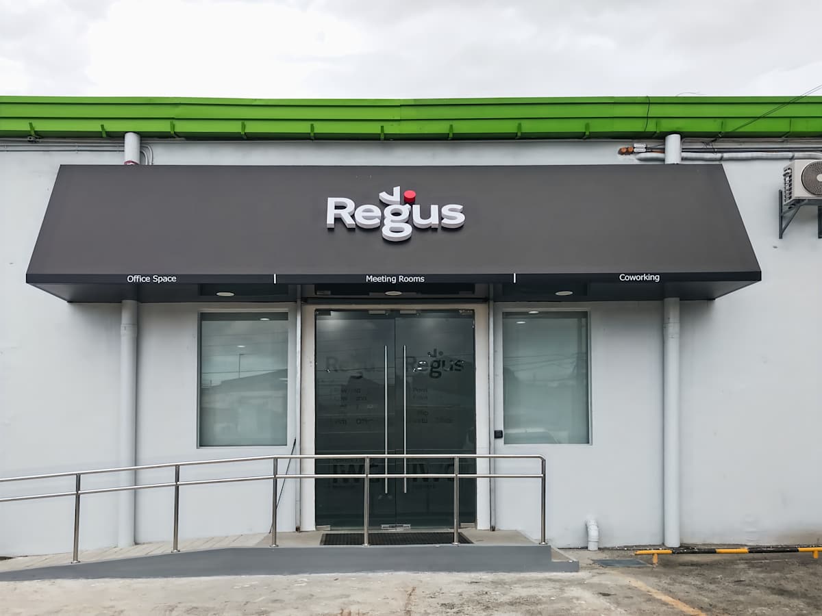 Regus - South Supermarket photo 1