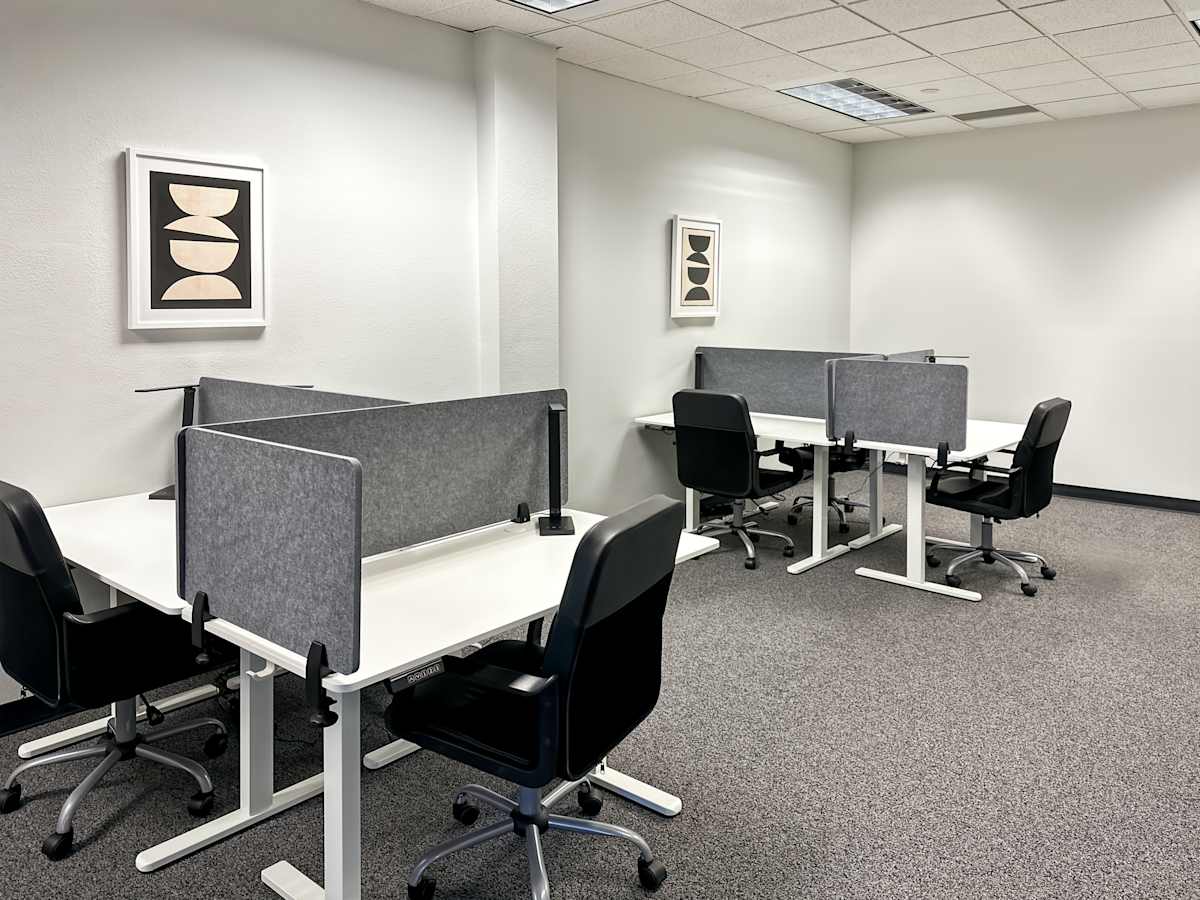 6760 Corporate Dr photo 9