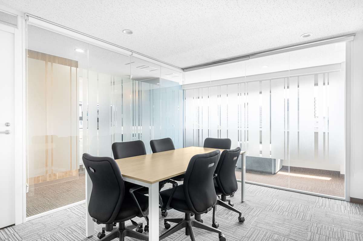 Regus - Alba Ginza Dori photo 3