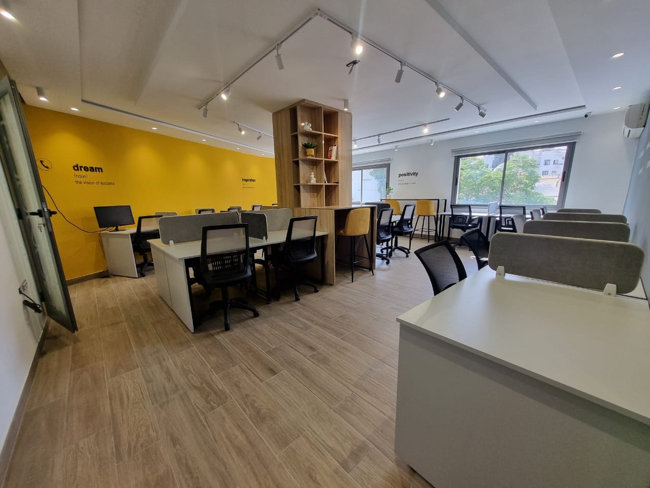 ZonAct Business Center photo 3