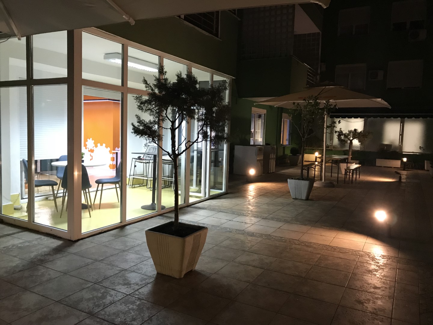 Dutch Hub photo 6
