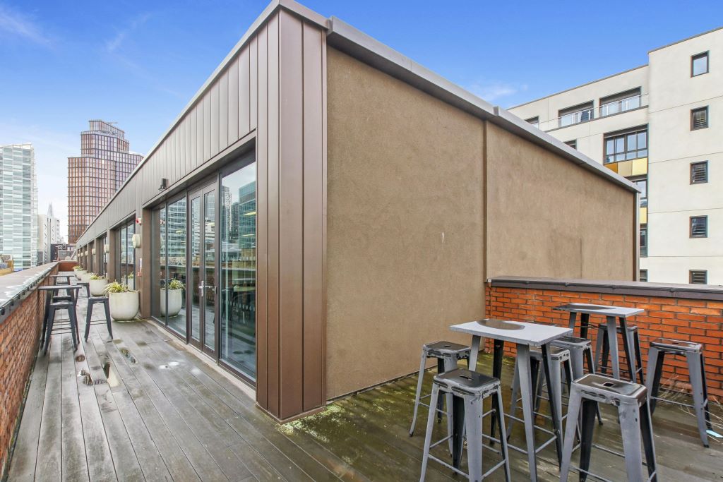 99 Clifton Street photo 10
