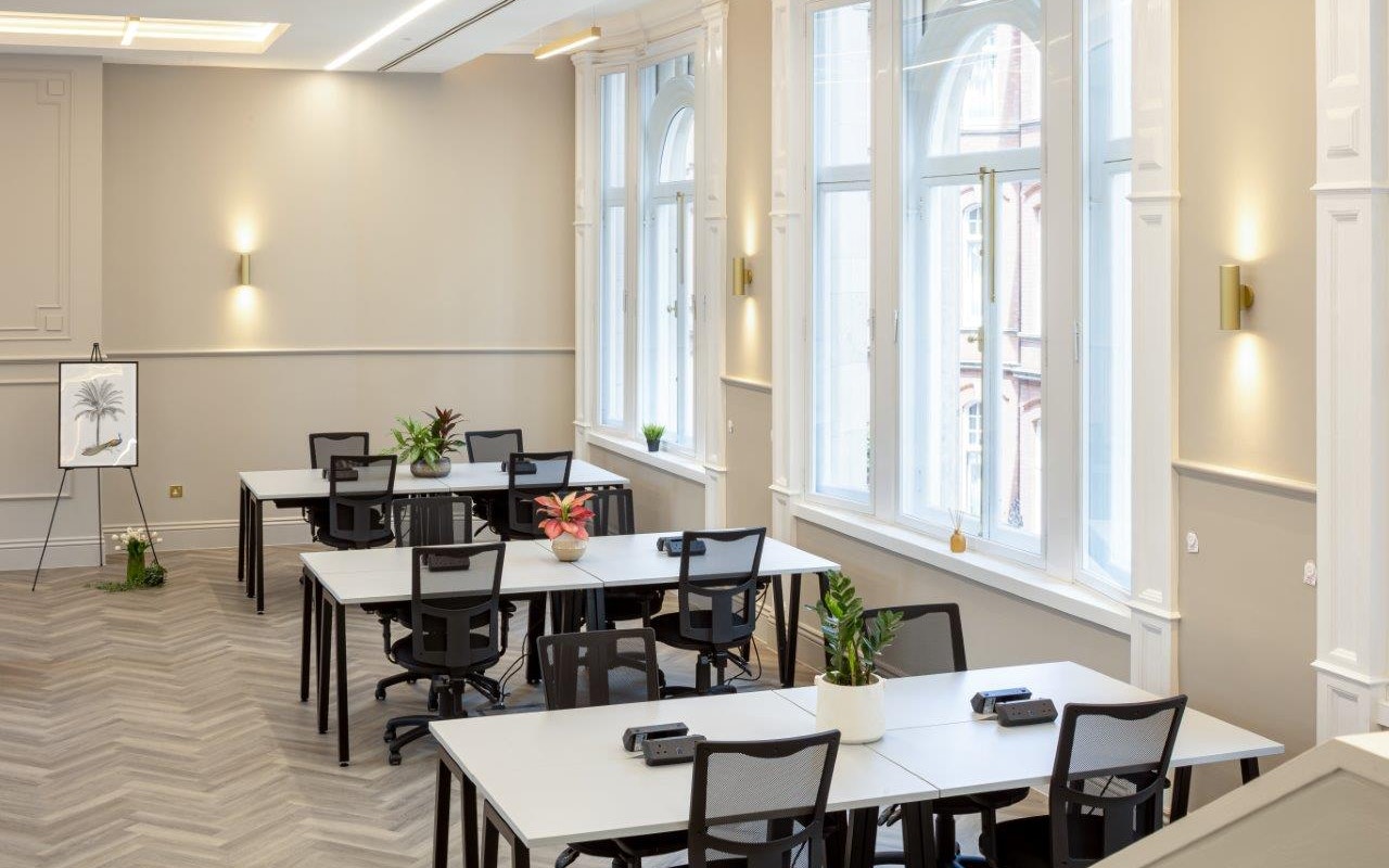 117 Piccadilly (CBRE The Space Enterprise Space) photo 2