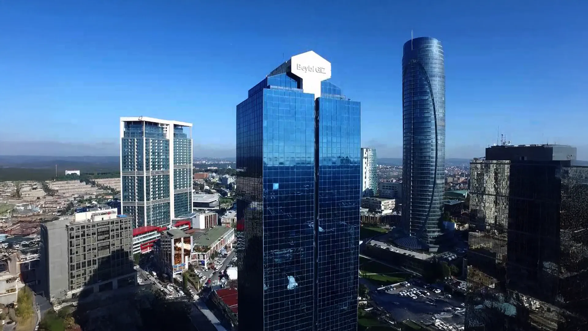 Beybi Giz Plaza
