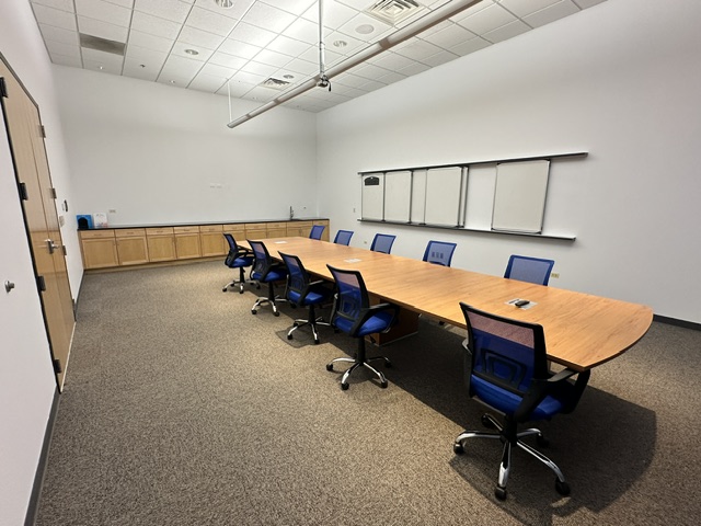 Office Evolution Roselle photo 3