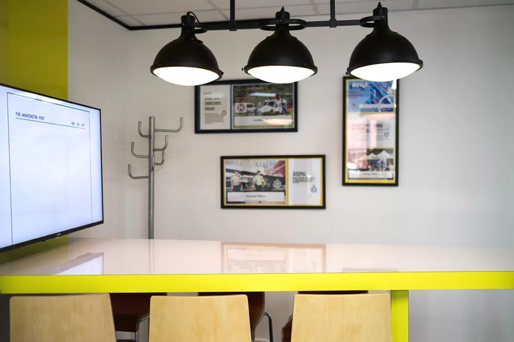 Anytime Offices - 515 Kent St