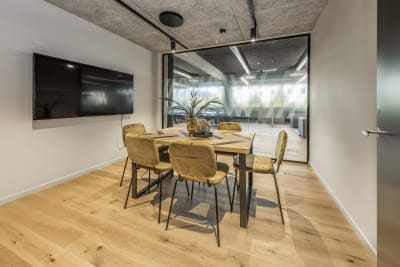 Titanhus photo 5