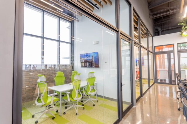 San Pedro Business Center photo 4