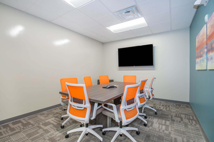 Office Evolution Pearl River photo 2