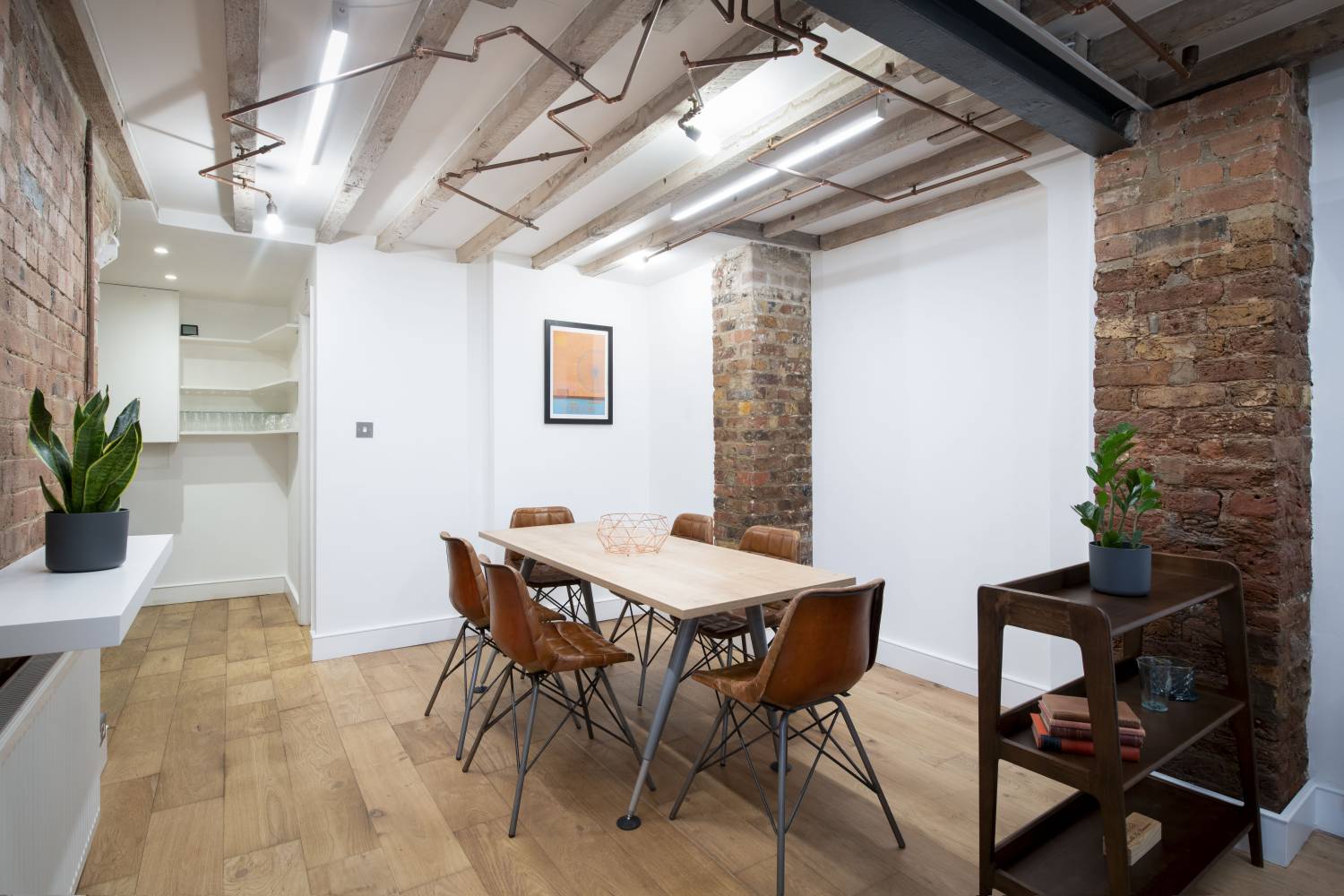 8 Albemarle Way photo 3