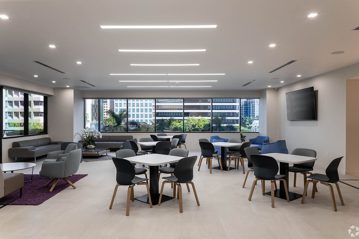 CoSuite - 800 Brickell photo 5