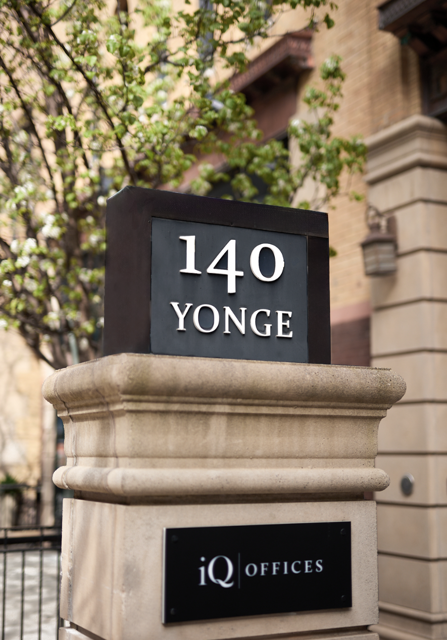 140 Yonge Street photo 3