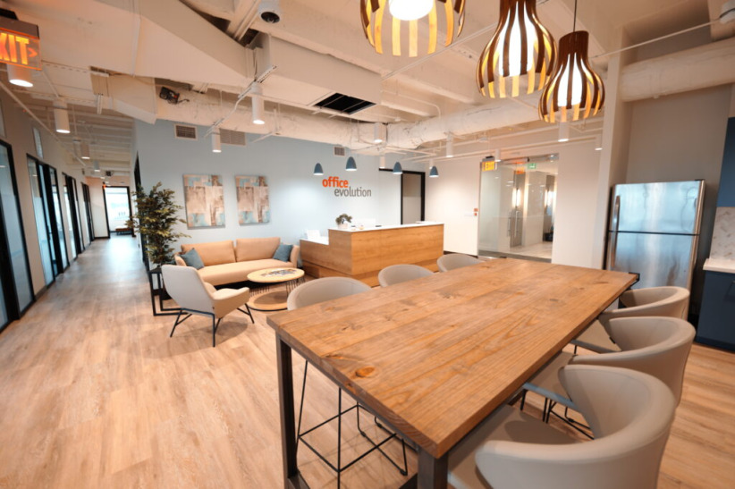 Office Evolution - Turtle Creek photo 1