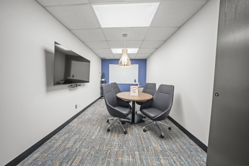 Office Evolution Independence photo 3