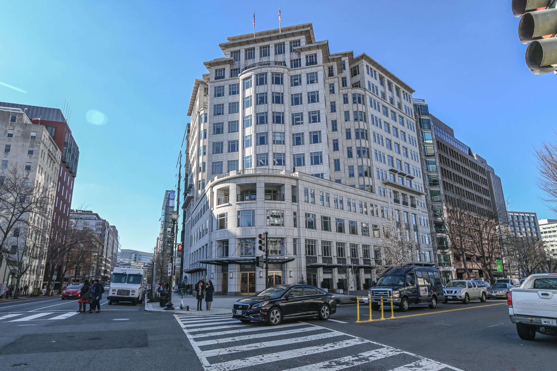 800 Connecticut Avenue photo 2