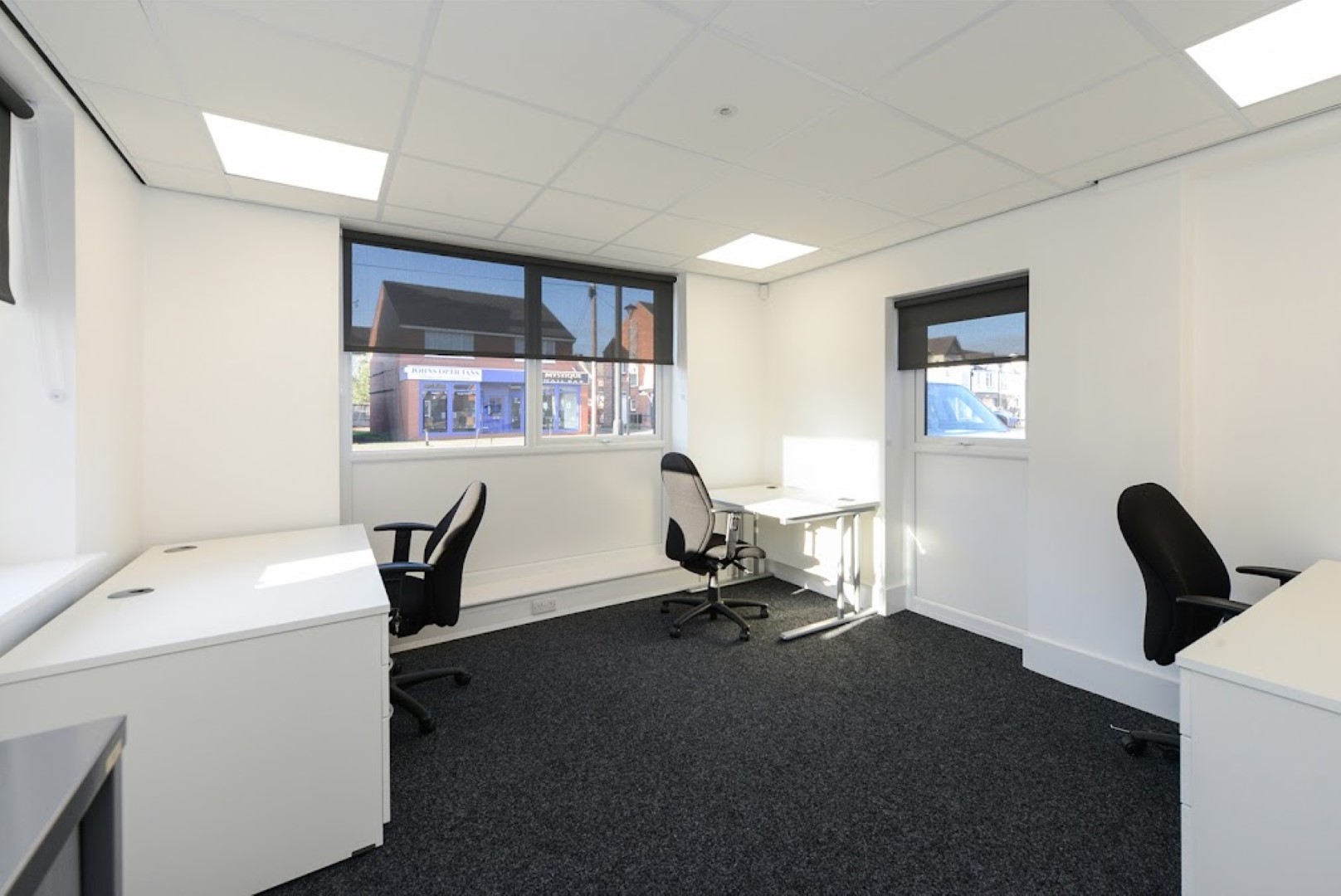 Hub37 photo 5