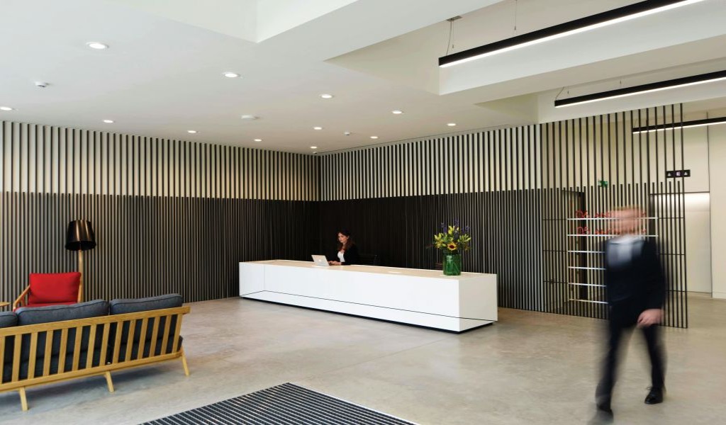 25 Charterhouse Square photo 8