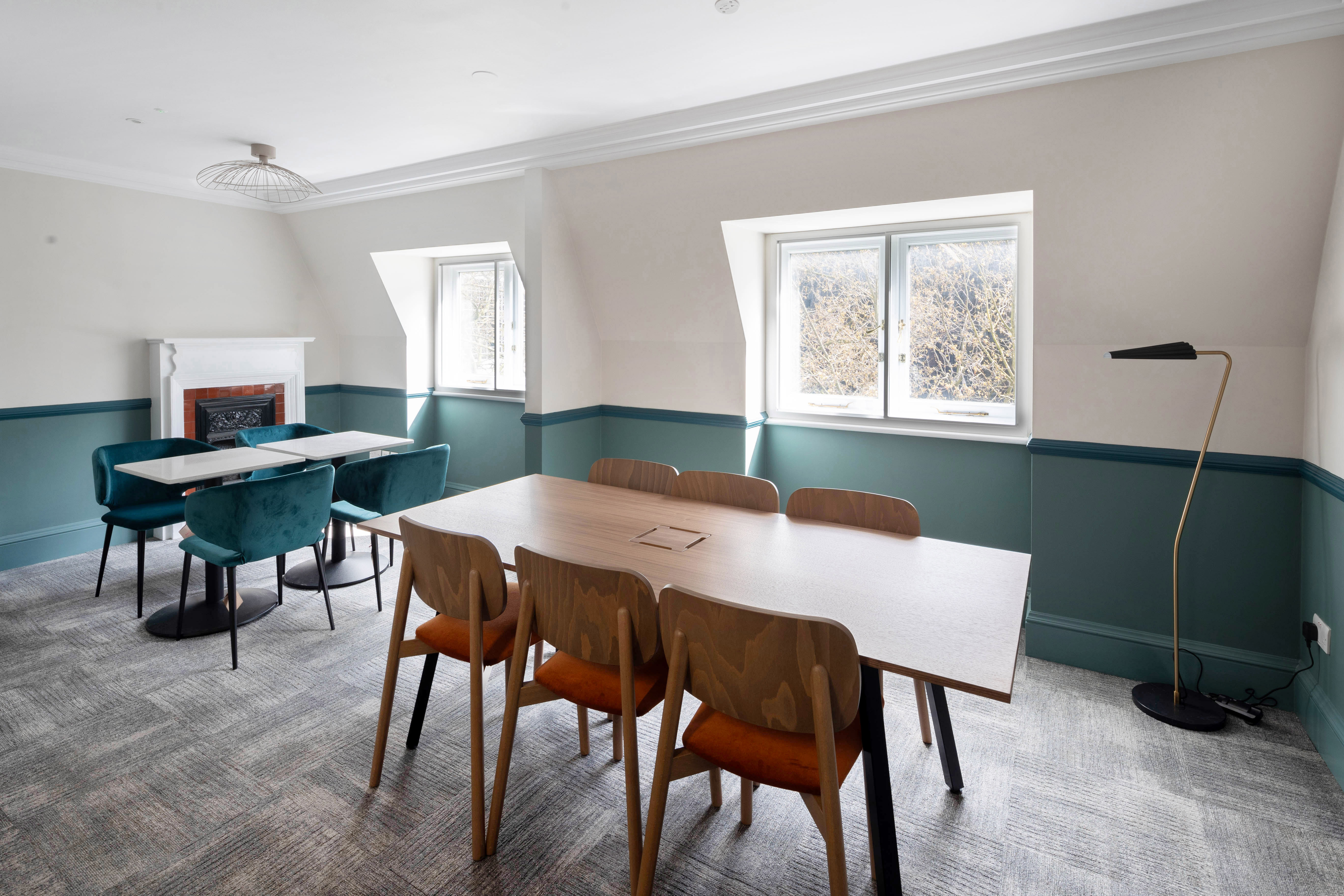 132 Buckingham Palace Road