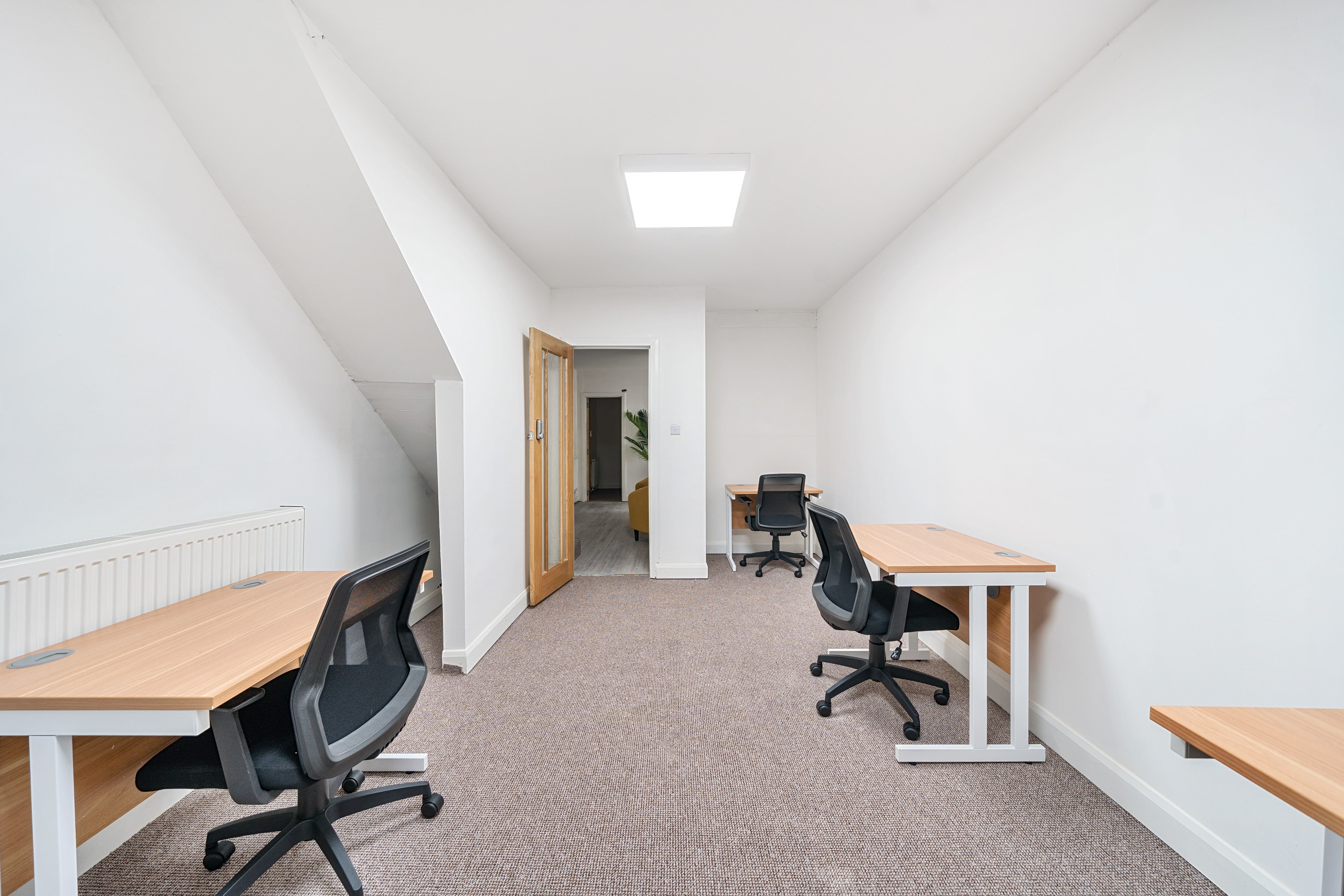 Hub 56 (Waterloo) photo 8