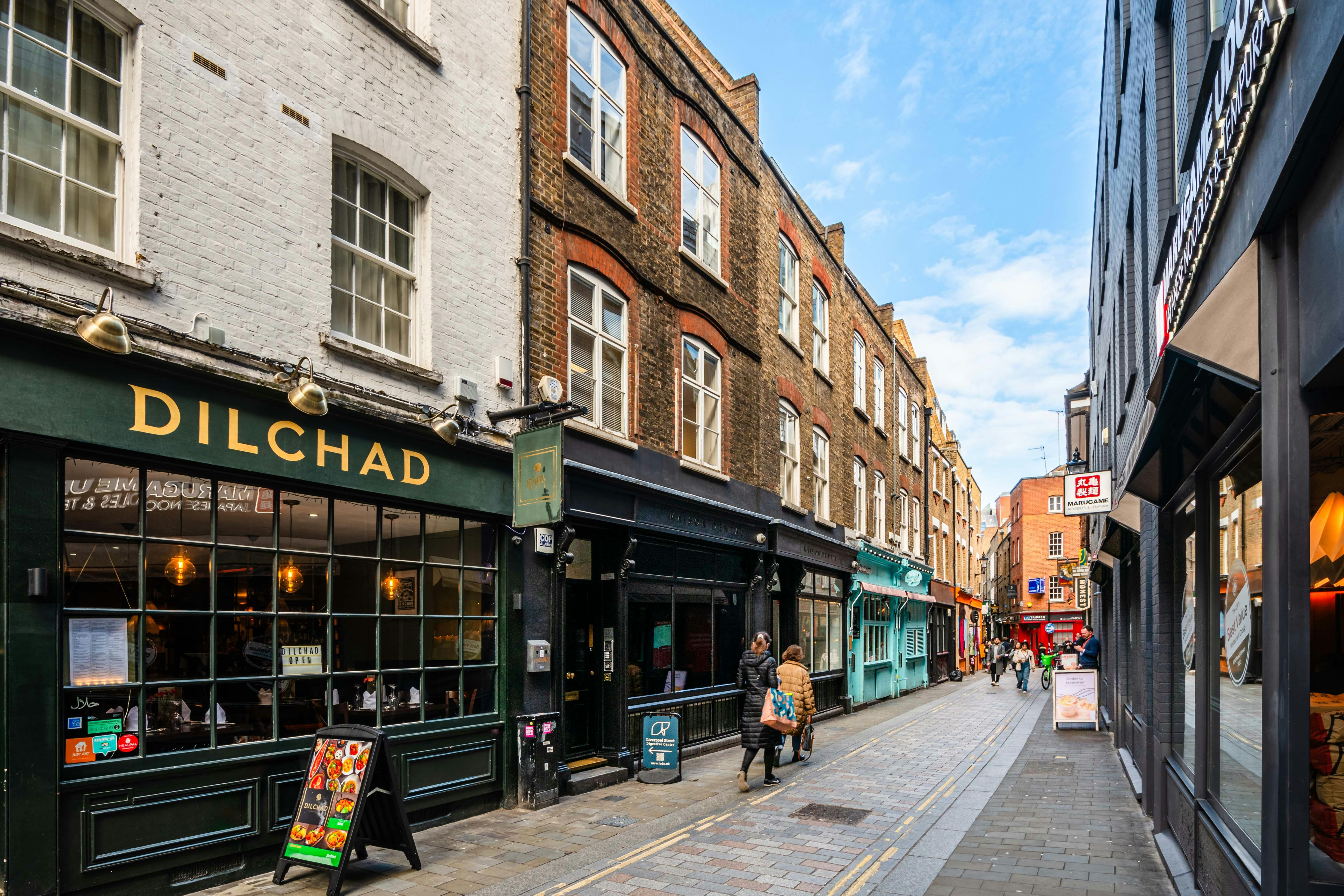 22-23 Widegate Street