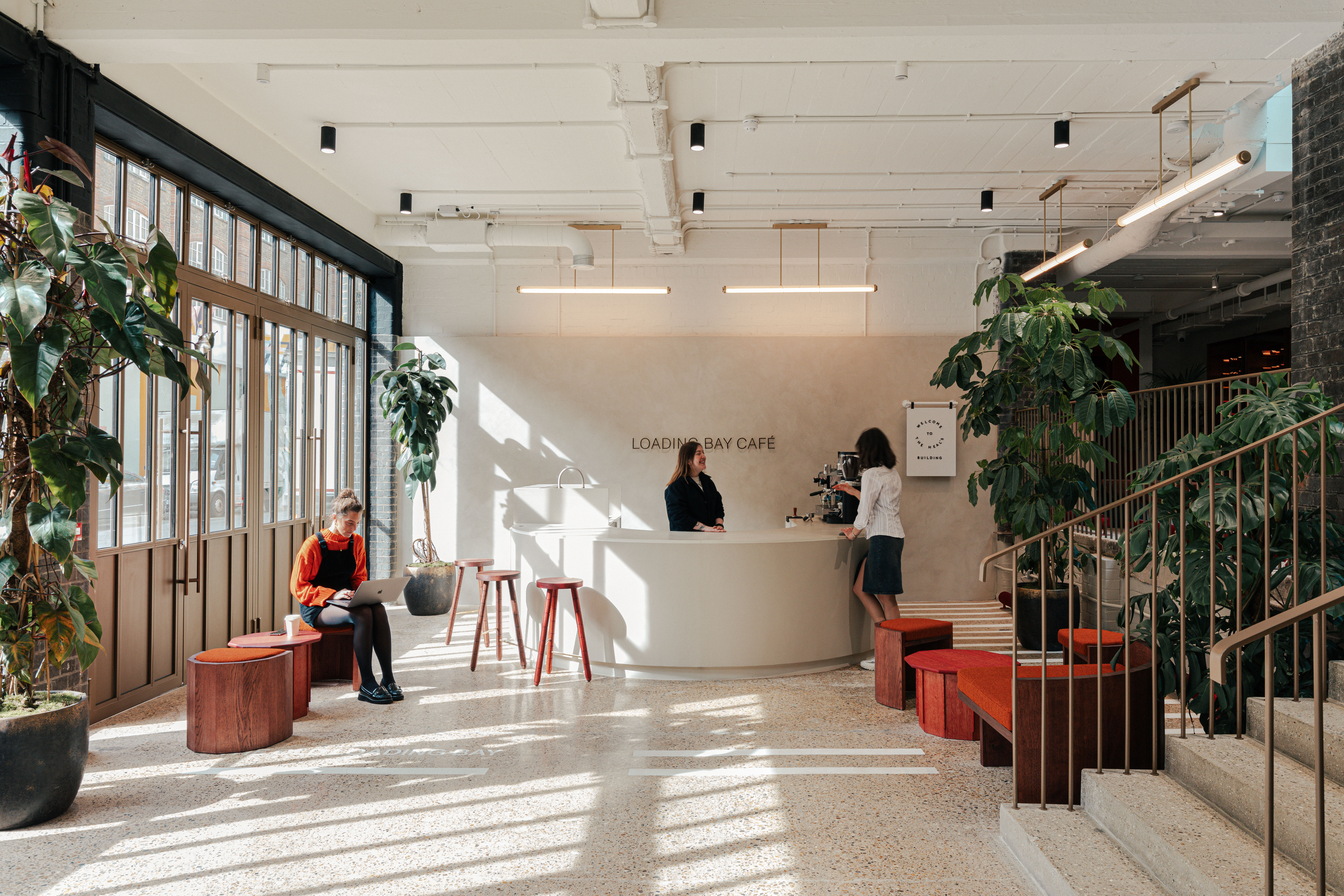 Heals Building photo 10