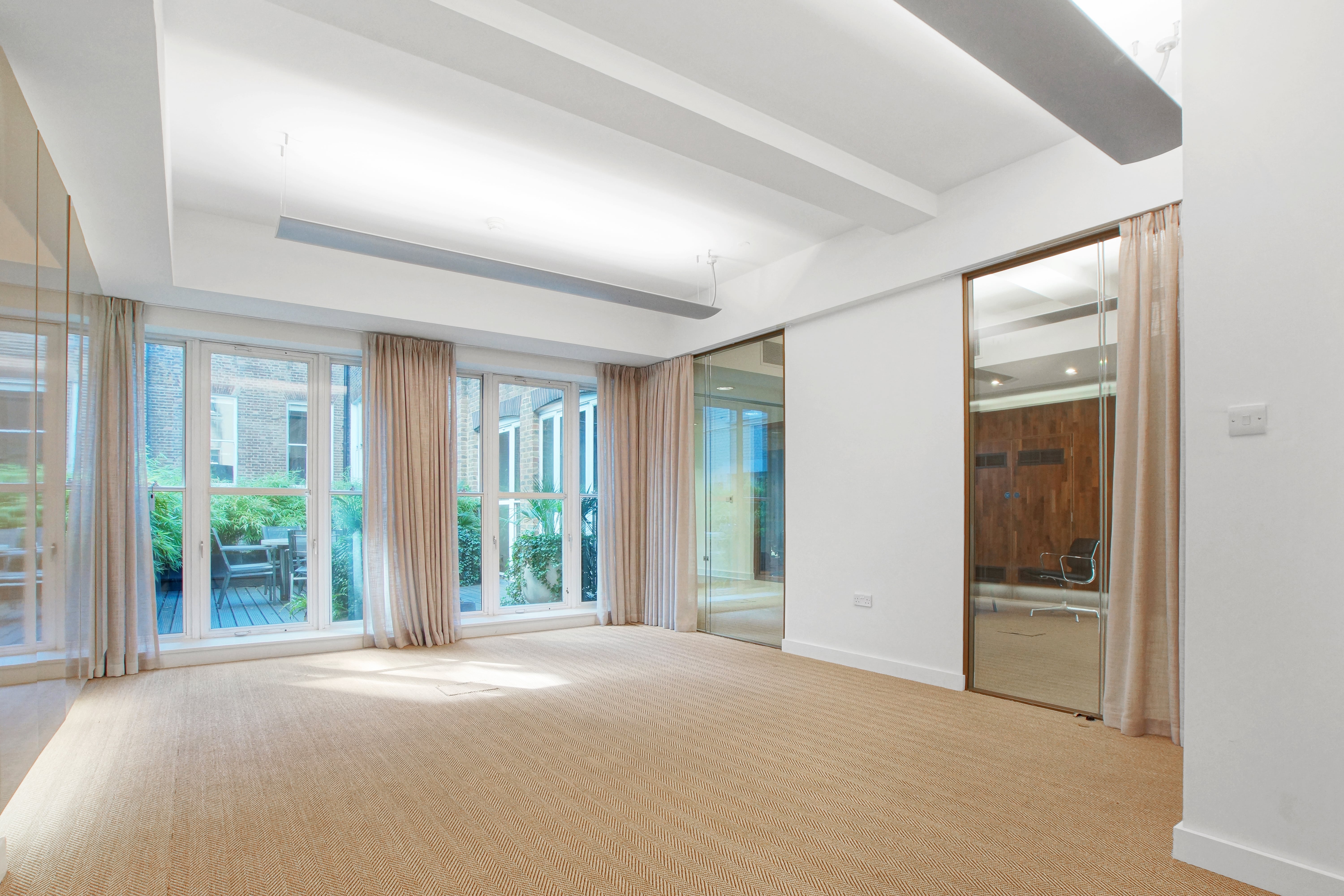 18 Cavendish Square photo 5