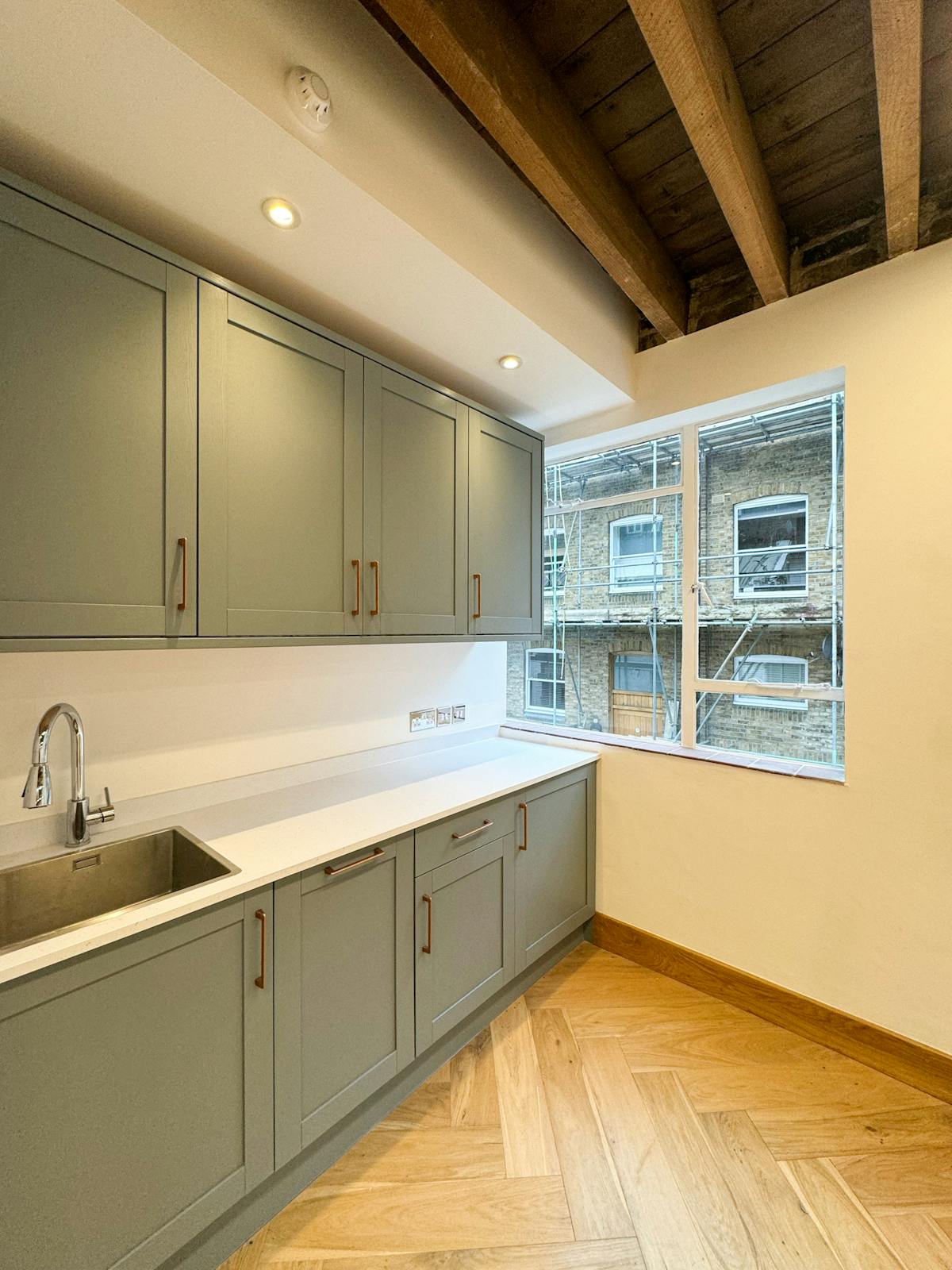  6 Grafton Mews photo 2