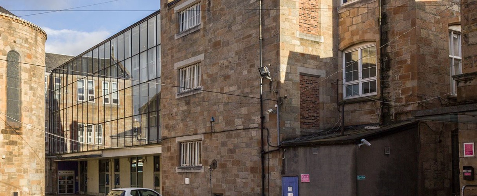 Six Harmony Row photo 3
