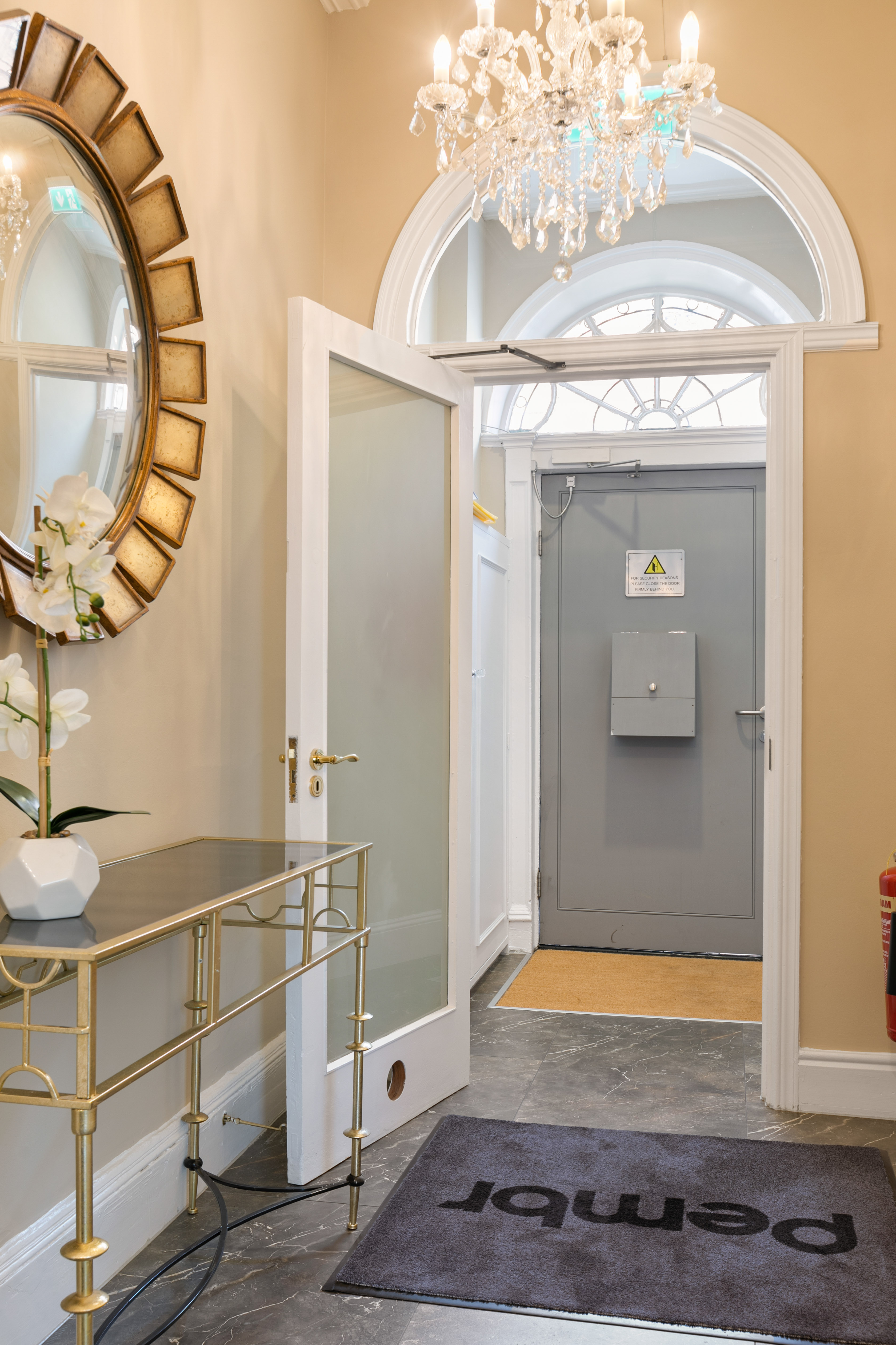 10 Pembroke Street Upper photo 7