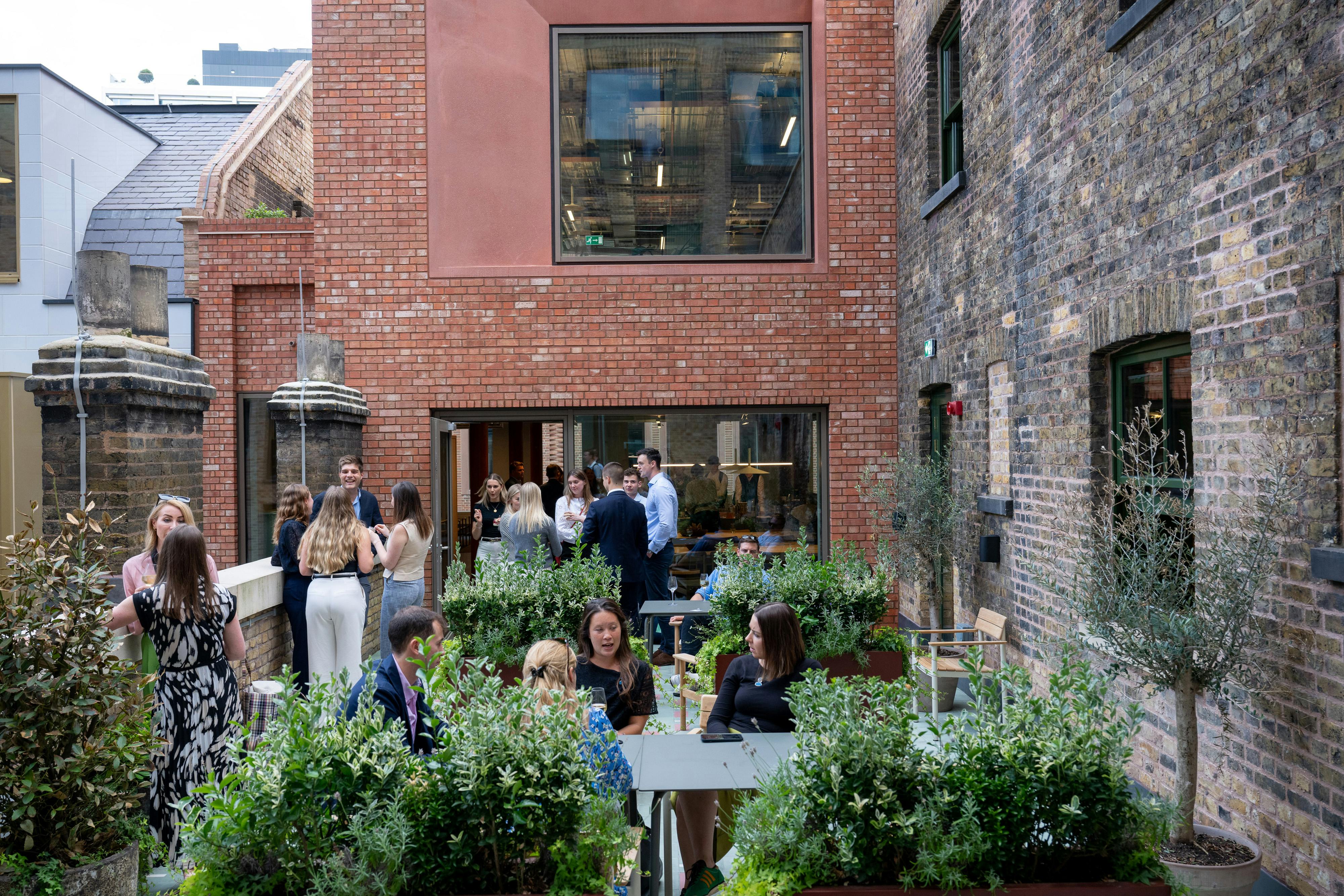 15 Norton Folgate photo 11