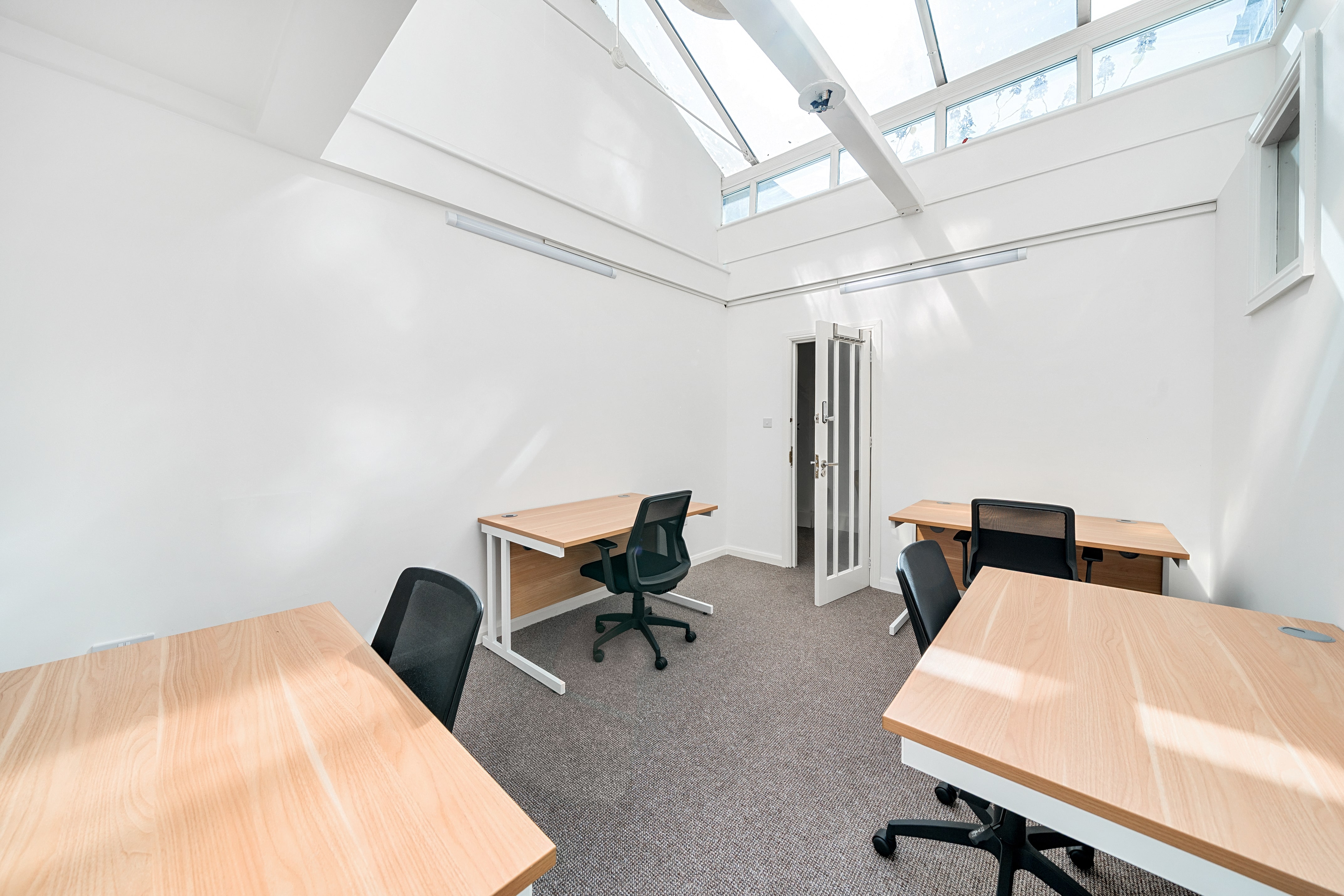 Hub 56 (Waterloo) photo 10