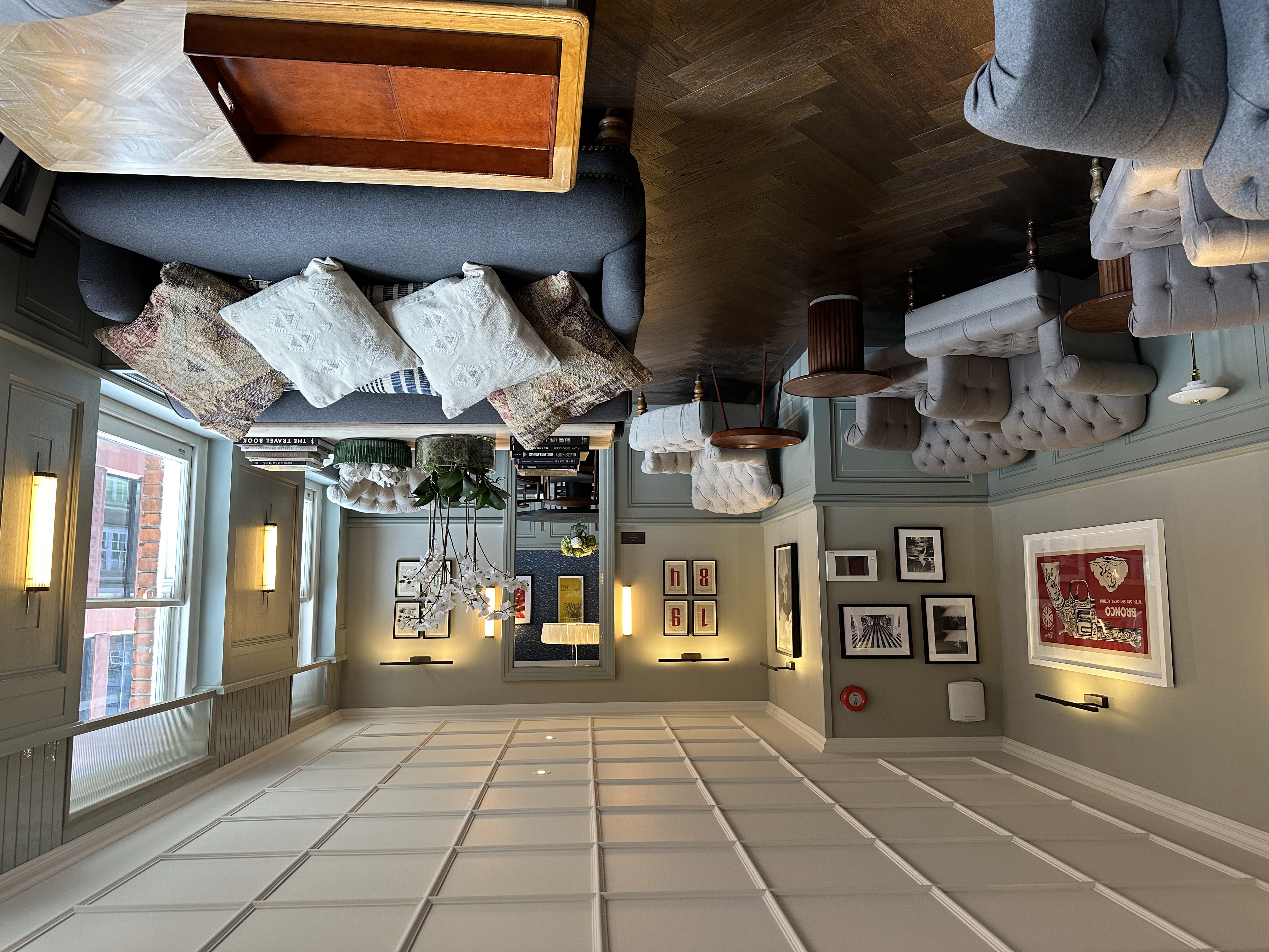 EIGHT SUITES photo 12