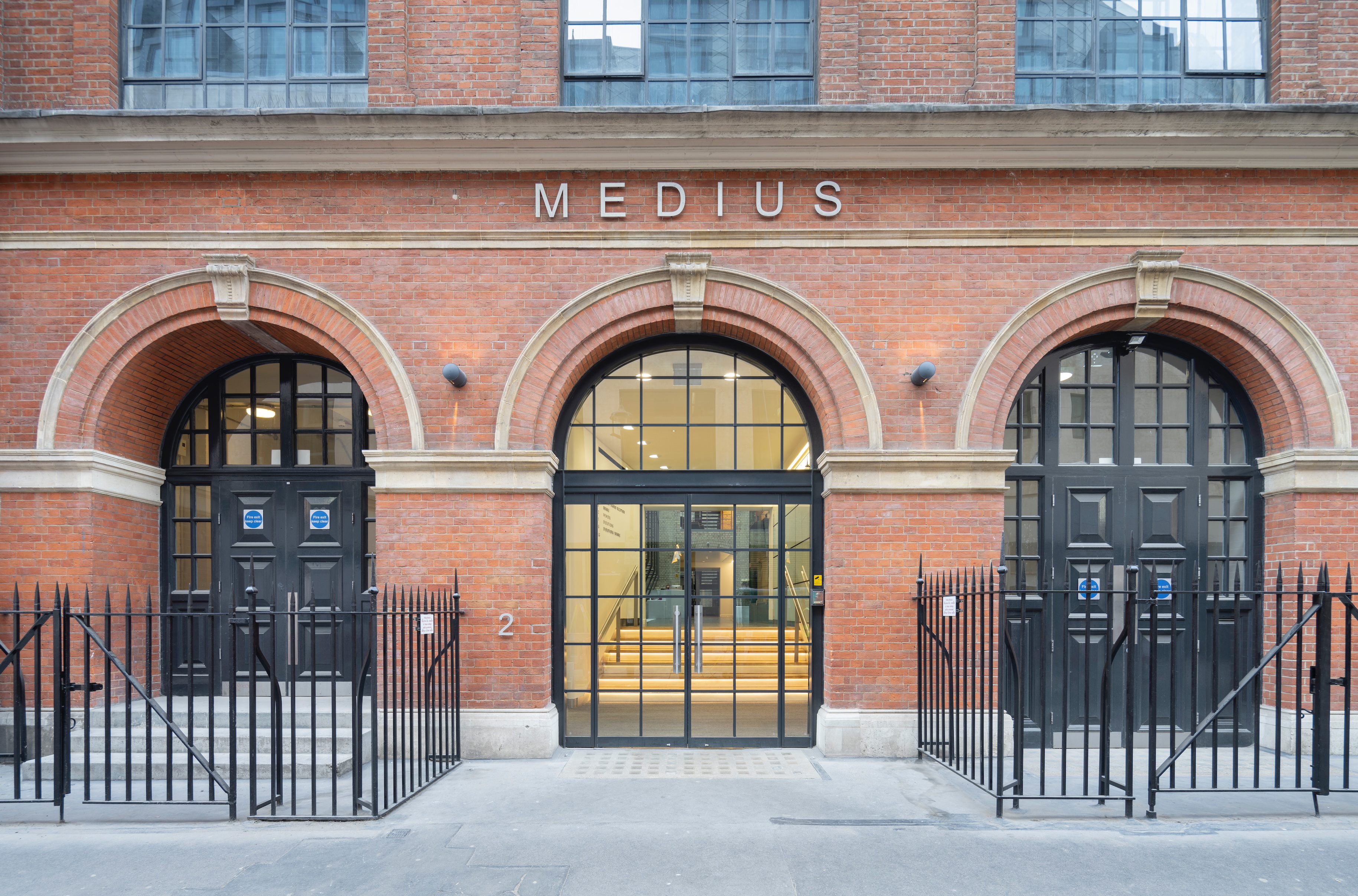 Medius, 2 Sheraton Street