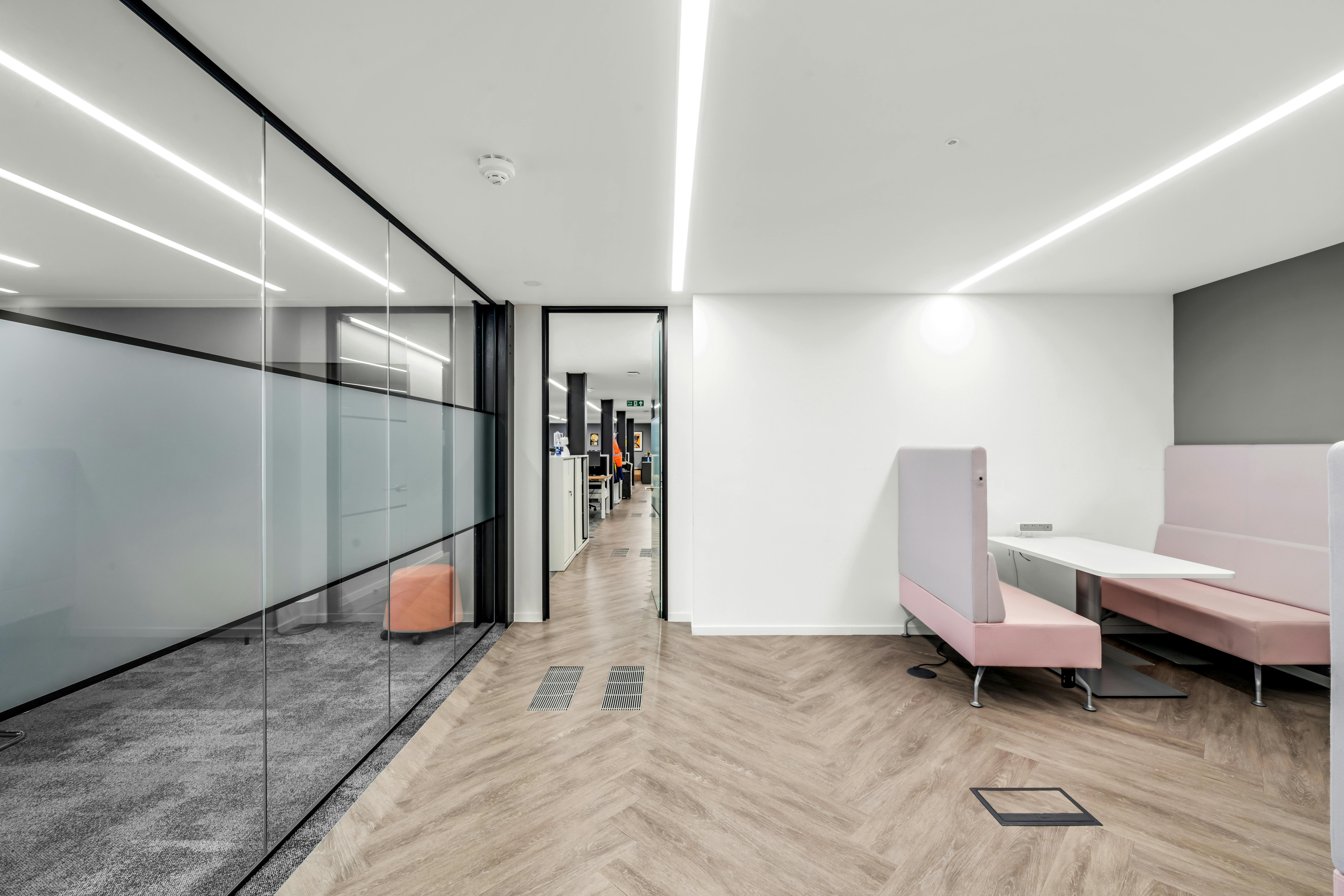 180 Great Portland Street photo 8