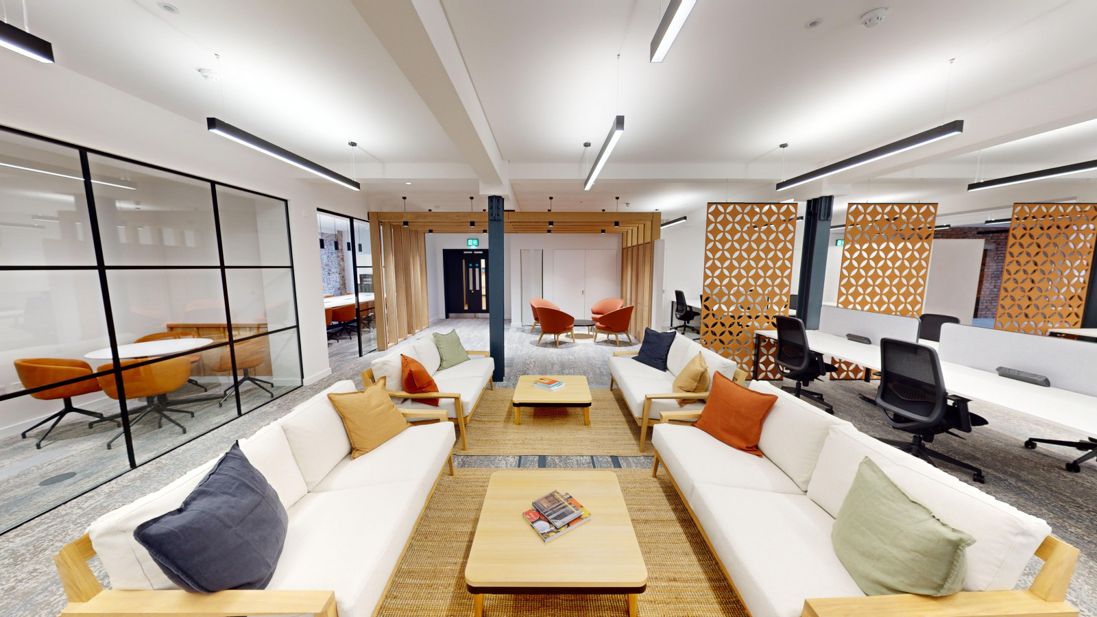 196 Deansgate photo 2